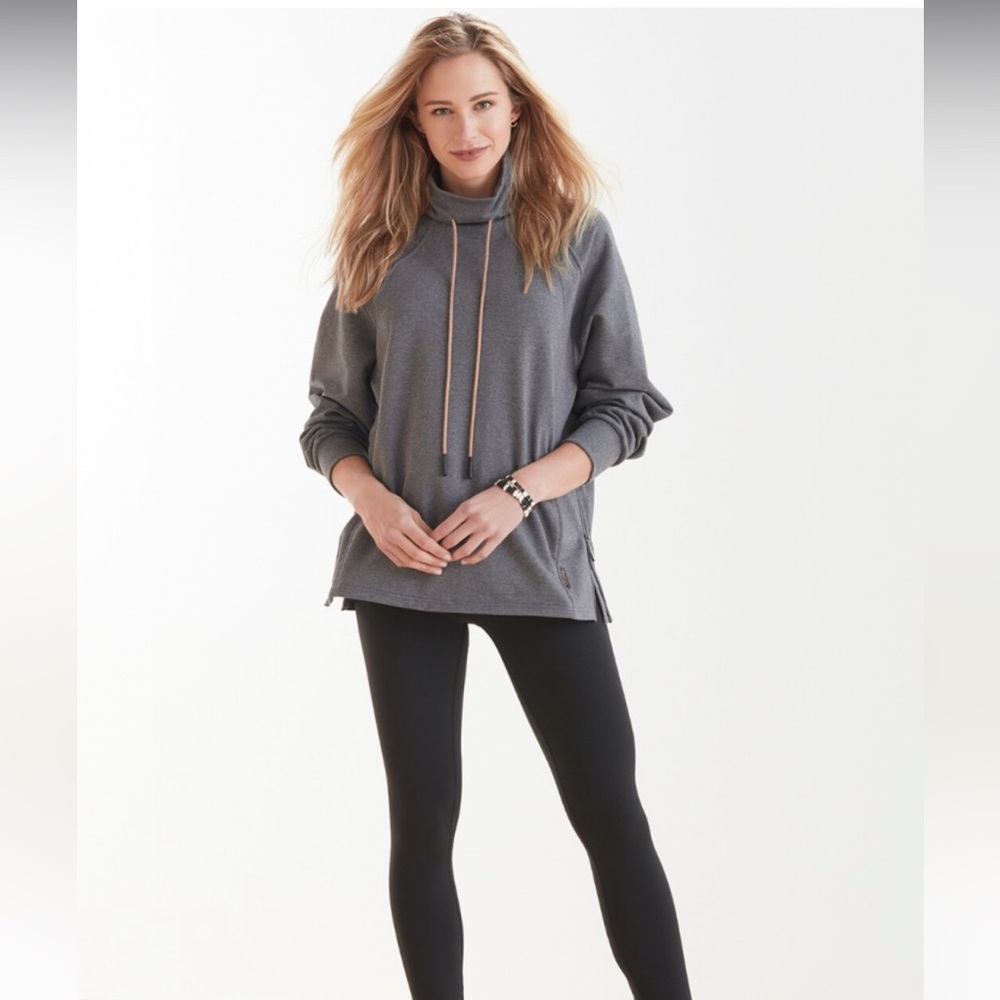 Varley Pullover - image 2